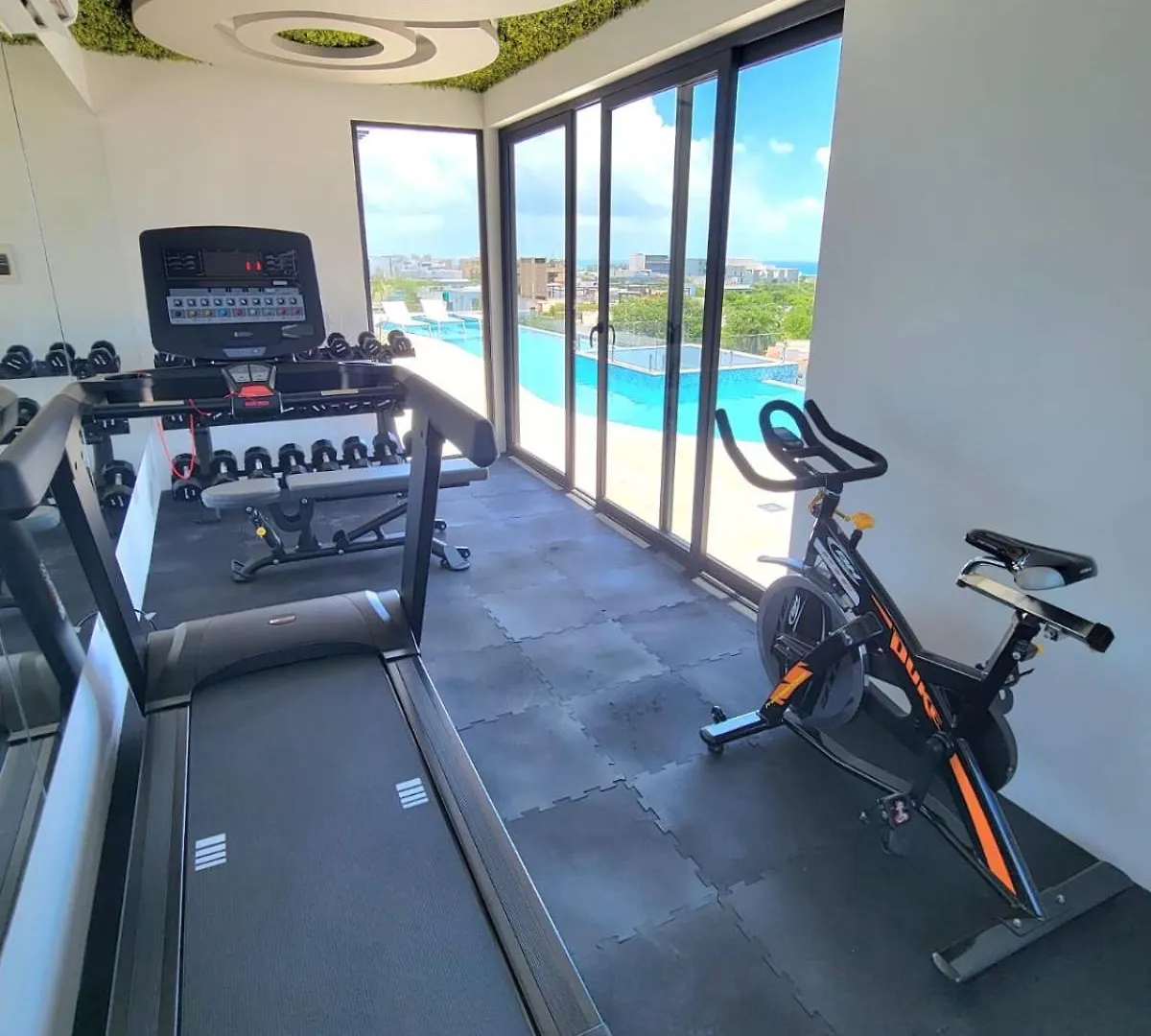Stylish Condo With Roof Top Ocean Views Near Mamitas Beach And 5Th Ave 신데 델 카르멘 멕시코